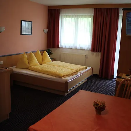 Haus Romana *